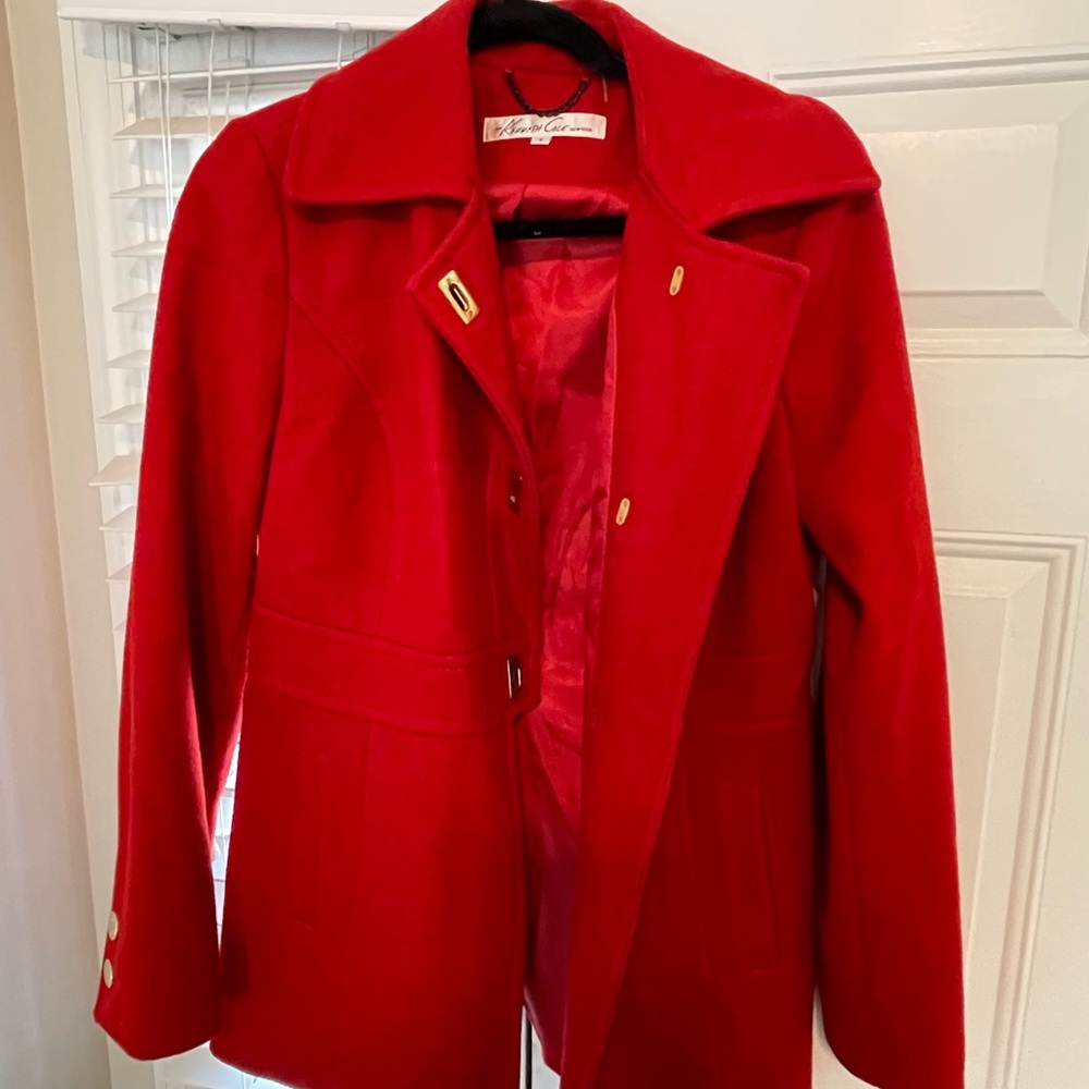 Kenneth Cole women’s size 6 pea coat with gold closures
